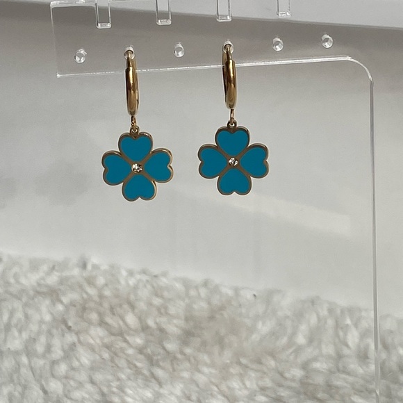 Butterfly Jewelry - 🛎️ Clearance NWT Stainless Steel Hoop Earrings Four Leaf Clover Turquoise